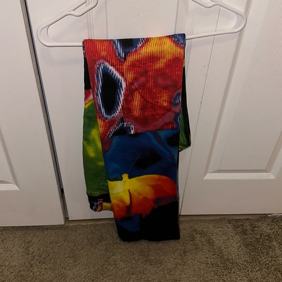 OnThursday: Live B4 Dying Jeans - Picture 1 of 4